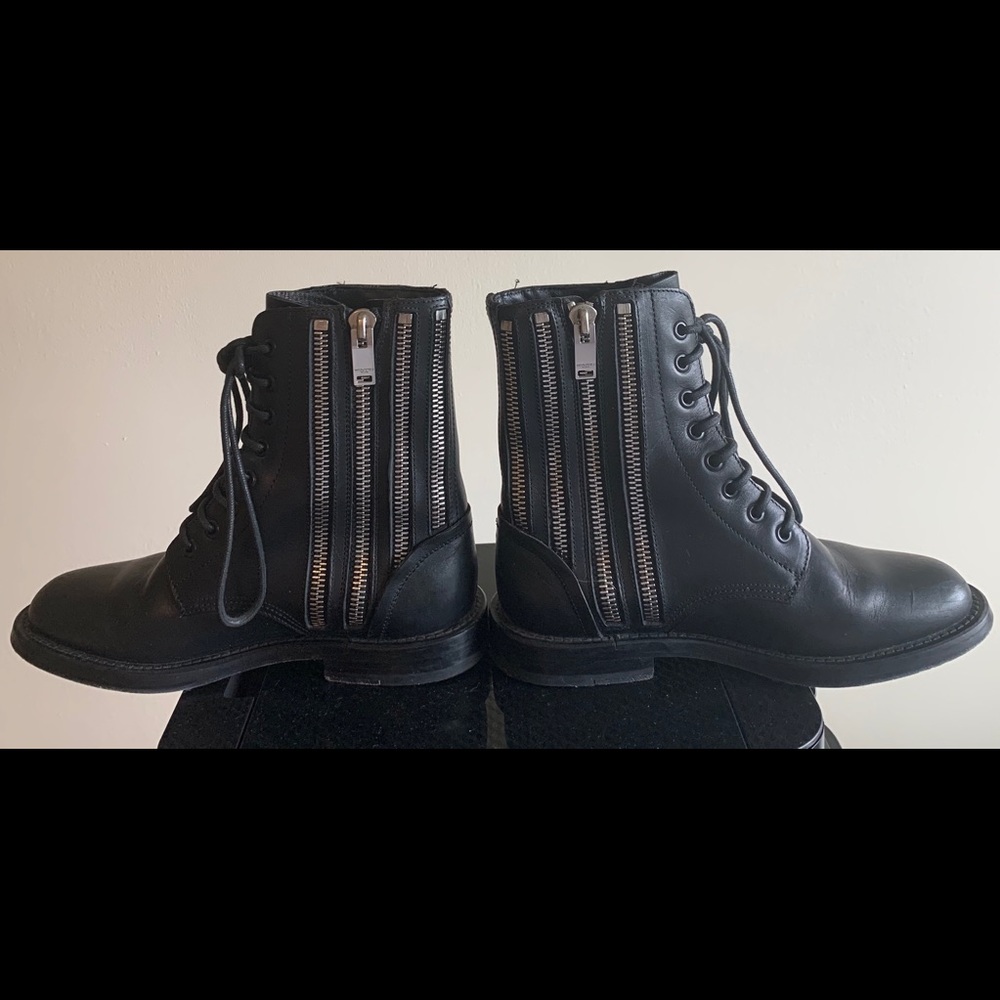 Saint Laurent 💯% Authentic - Picture 4 of 10